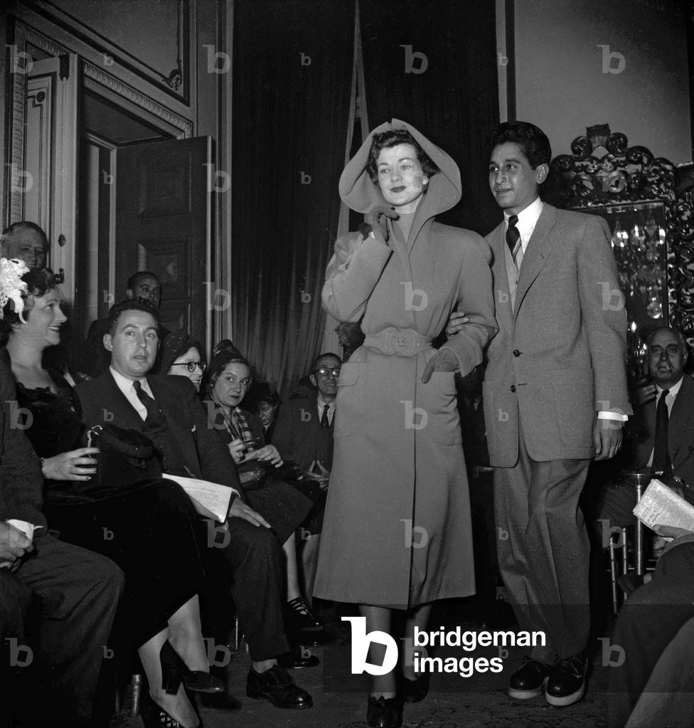 Presentation of male winter fashion, Paris, October 13, 1949 (b/w photo)
