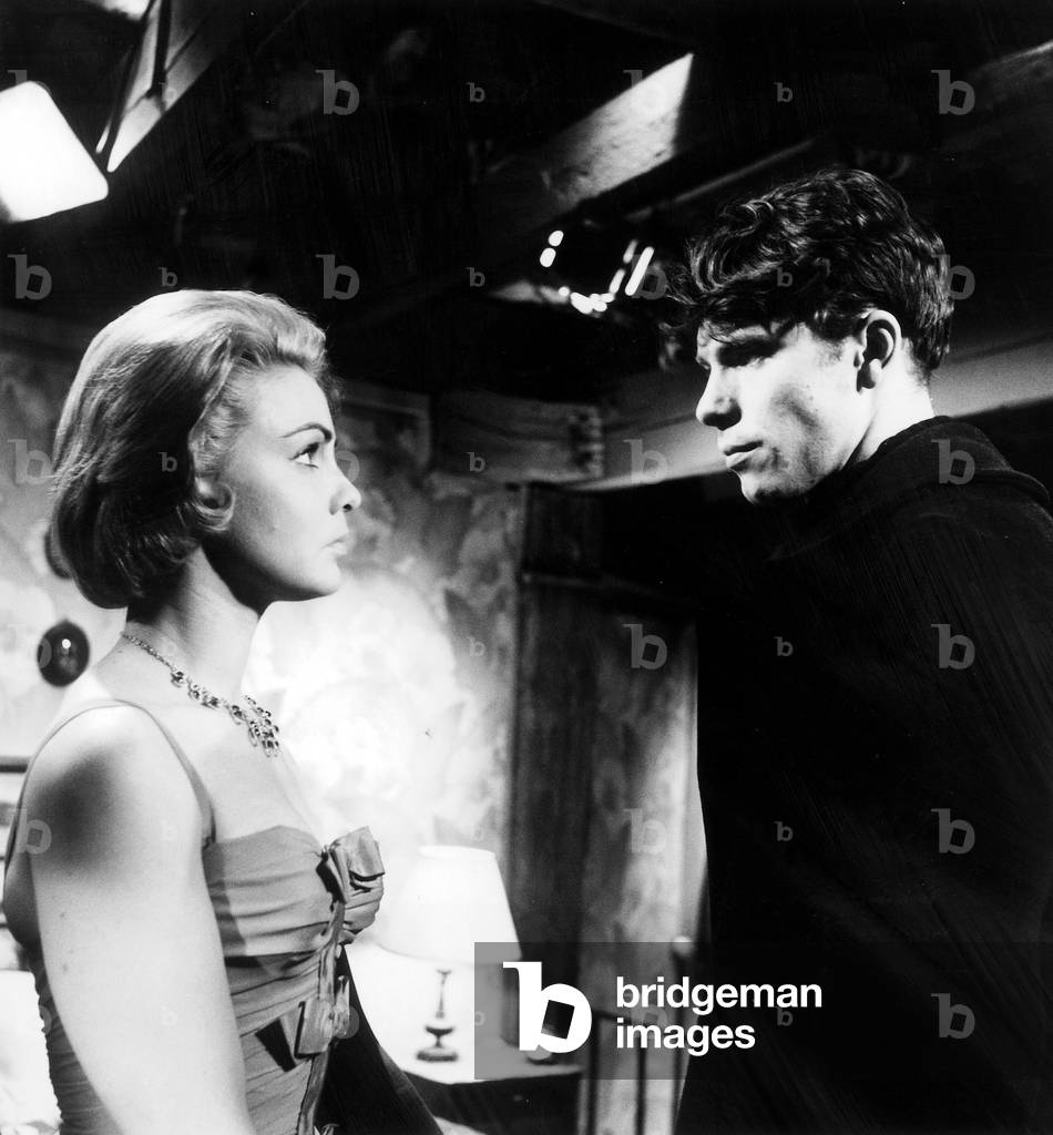 Erika Remberg Et Laurent Terzieff Sur Le Plateau Du Film Le Bois Des Amants De Claudeautantlara Le 25 Fevrier 1960 Neg A91647 Erika Remberg and Laurent Terzieff on Set of Film Between Love and Duty February 25, 1960 (b/w photo)