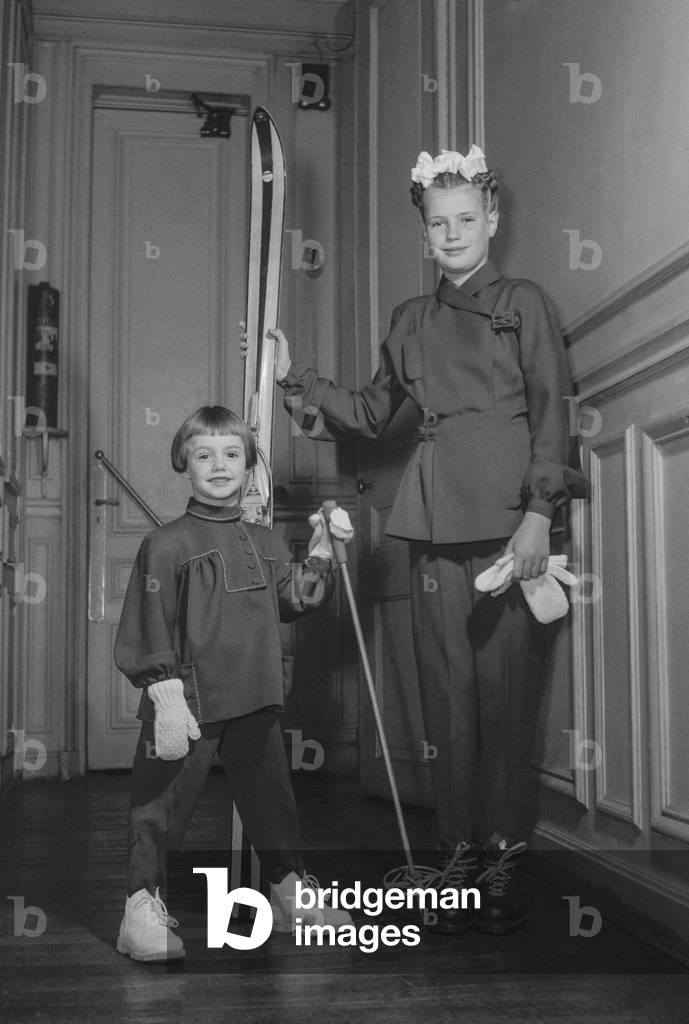 Jane Sylvain fashion show (children's fashion), Paris, September 28, 1950 (b/w photo)