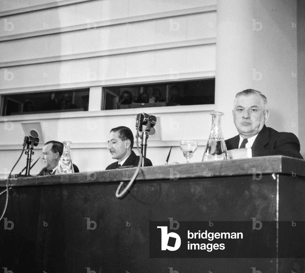 6th session of the UNO General Assembly, Paris, 1951 : Trygve Lie (l) Secretary-General of the United Nations and Nasrollah Entezam (c, Iran), November 5, 1951 (b/w photo)