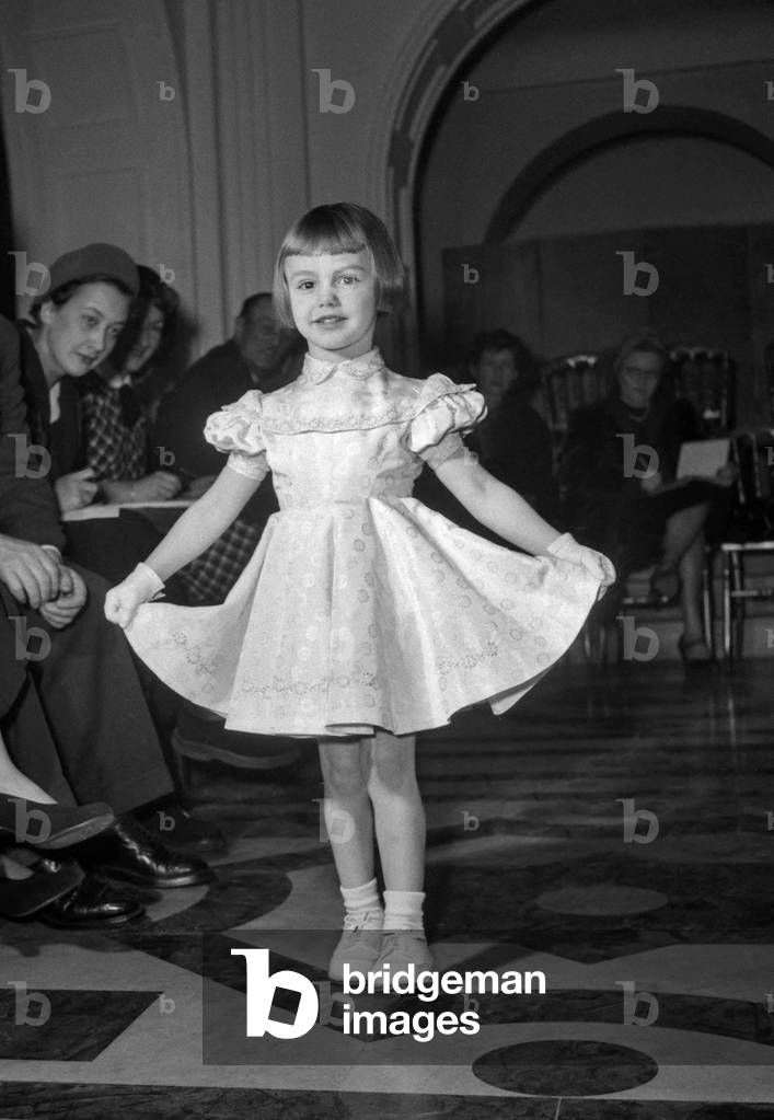Jane Sylvain fashion show (children's fashion), Paris, February 16, 1950 (b/w photo)