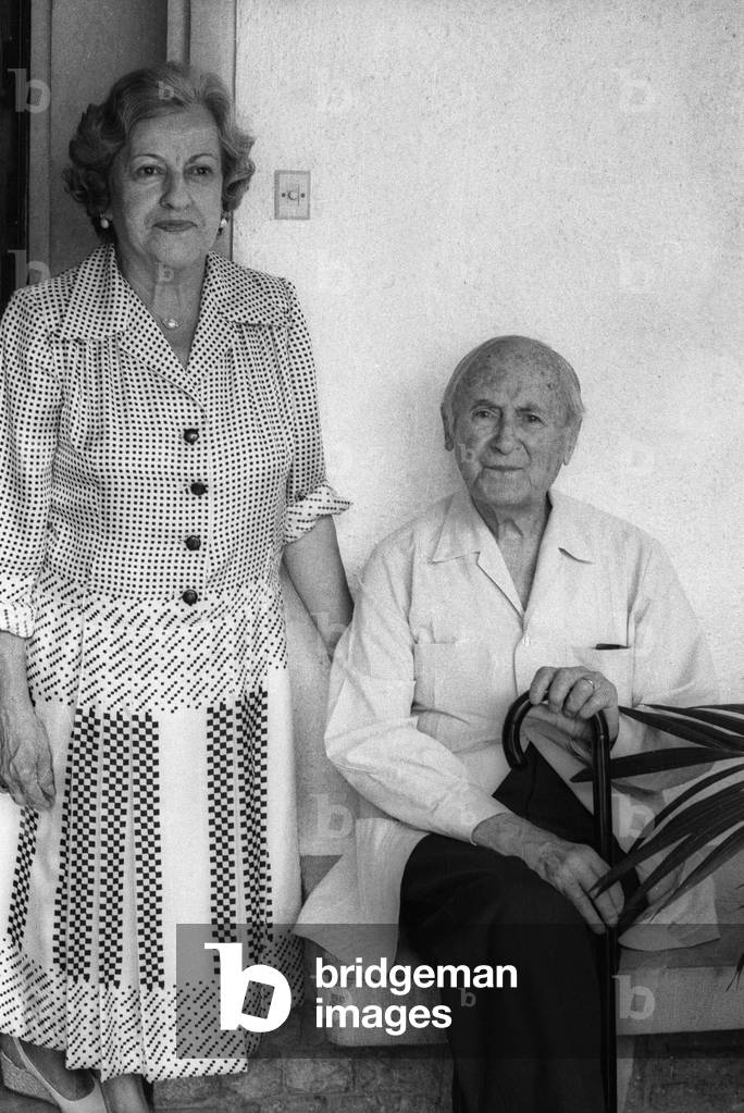 Joan Miro and his wife ‎Pilar Juncosa in Palma de Mallorca where a retrospective of his work was organised for his 85th birthday, here at home, September 11, 1978