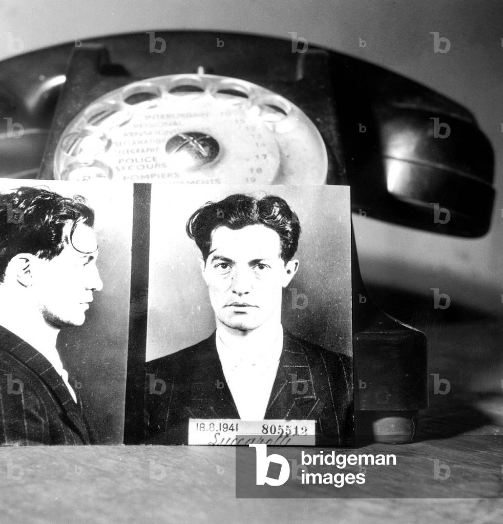 Identity Picture of Burglar and Gangster Nonce Luccarotti Called Zeze Dating August 18, 1941, here at The Time of his Escape From Prison April 1964 (b/w photo)