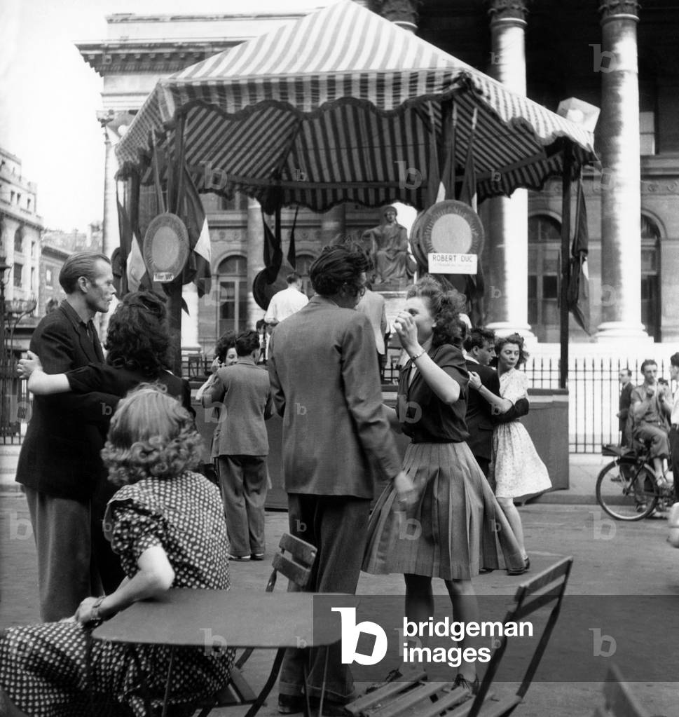14Th July Ball on Bourse Place in Paris in 1946 (b/w photo)