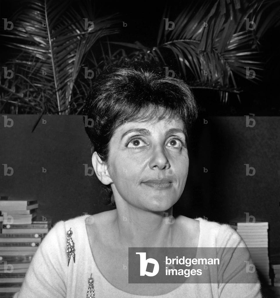 Denise Glaser (1920-1983) Radio Presenter February 15, 1964 (b/w photo)