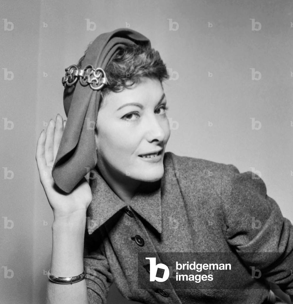 Hat by Rose Valois, Paris, July 18, 1951 (b/w photo)