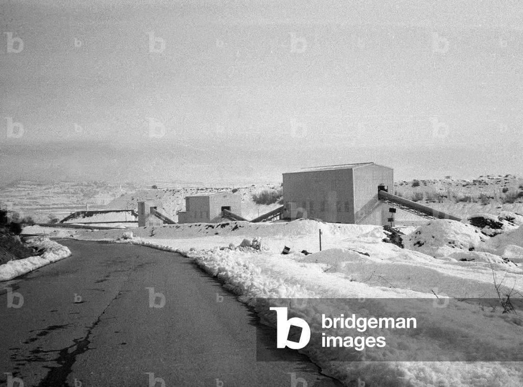 Gold mine in Salsigne, south of France, February 3, 1992 : the mine is occupied by strikers who don't want the mine to be closed (b/w photo)