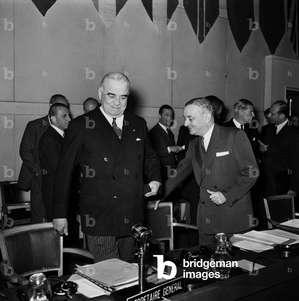 1St Meeting of Nato in Paris on April 23, 1954 : Lord Hastings Lionel Ismay and Georges Bidault (b/w photo)