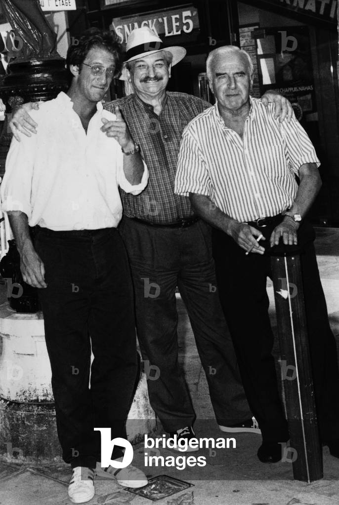 Before Premiere In Nice Of The Film Few Days With Me By Claude Sautet (Right) For The Occasion He found His Viel Ami Yves Robert (In Centre) And Vincent Lindon One Of The Performers Of The Film. August 22, 1988 (b/w photo)