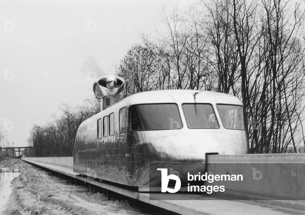 Hovertrain Invented By Bertin during Experiment in Gometz-La-Ville (France) December 23, 1966 (b/w photo)