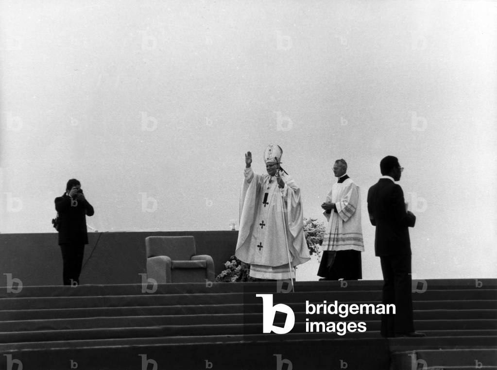 Pope John Paul Ii Celebrating Mass at Le Bourget, Near Paris, June 1St, 1980 (b/w photo)