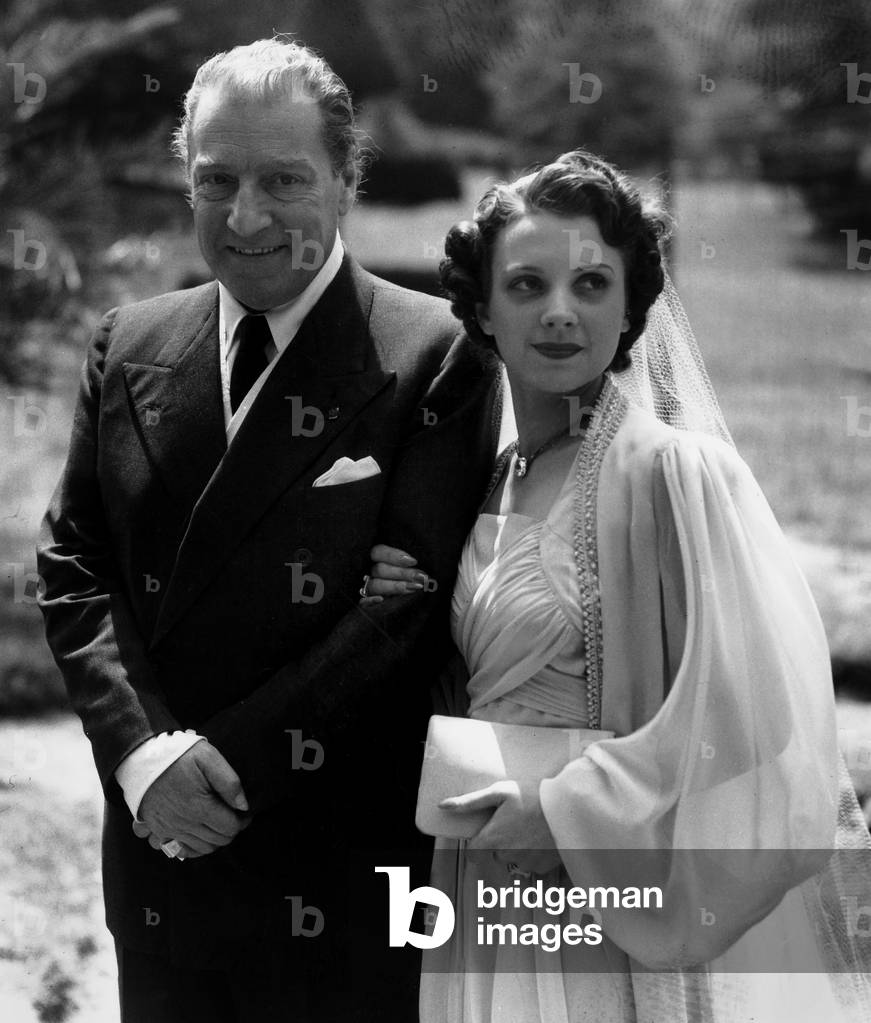 Sacha Guitry (1885-1957) Playwright during his Wedding Marriage With Genevieve De Sereville 1939 (b/w photo)
