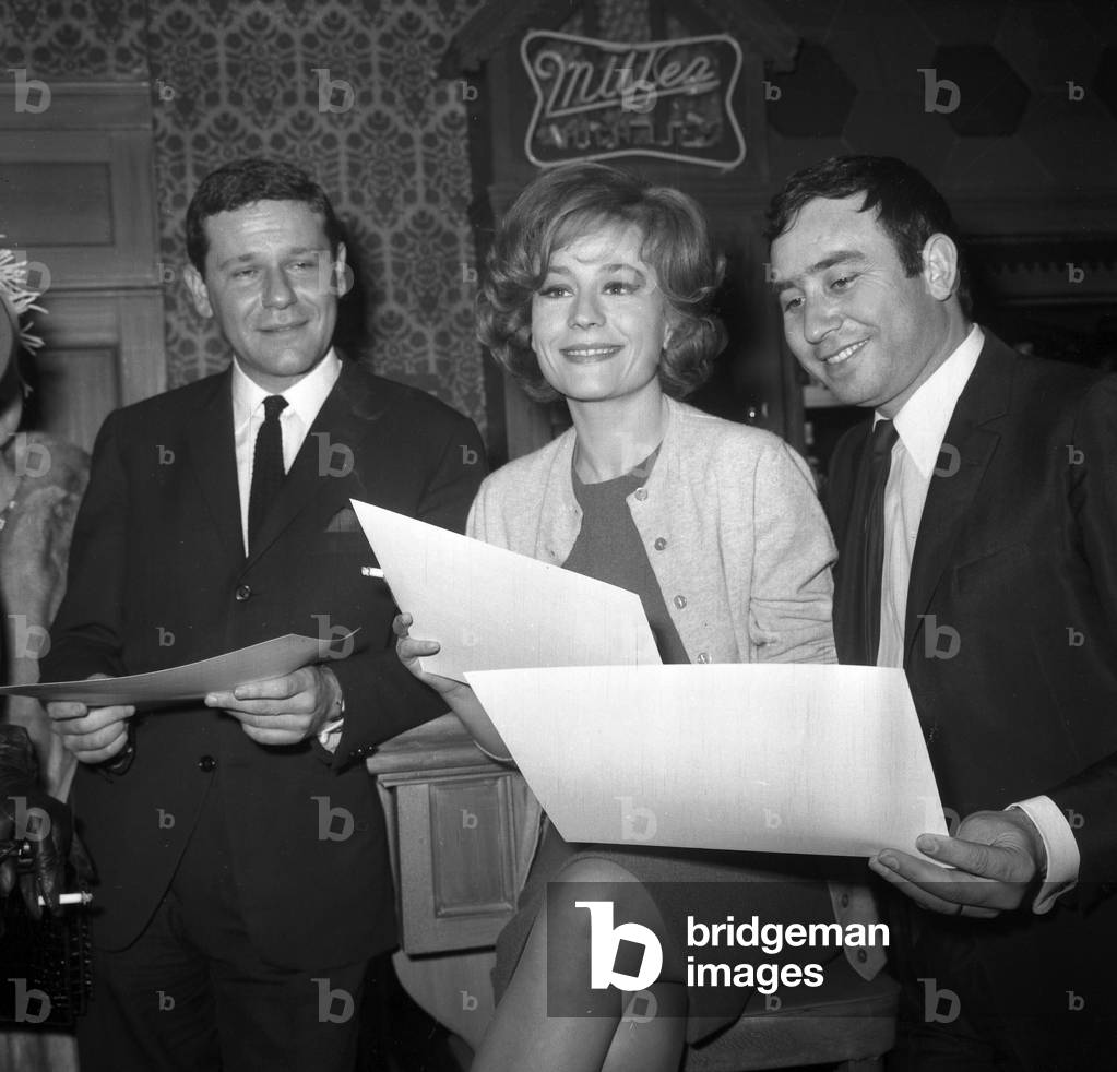 Annie Girardot Has Received A Prize For her Humour here With Philippe Clair (R) and Producer Raymond Danon March 12, 1965 (b/w photo)