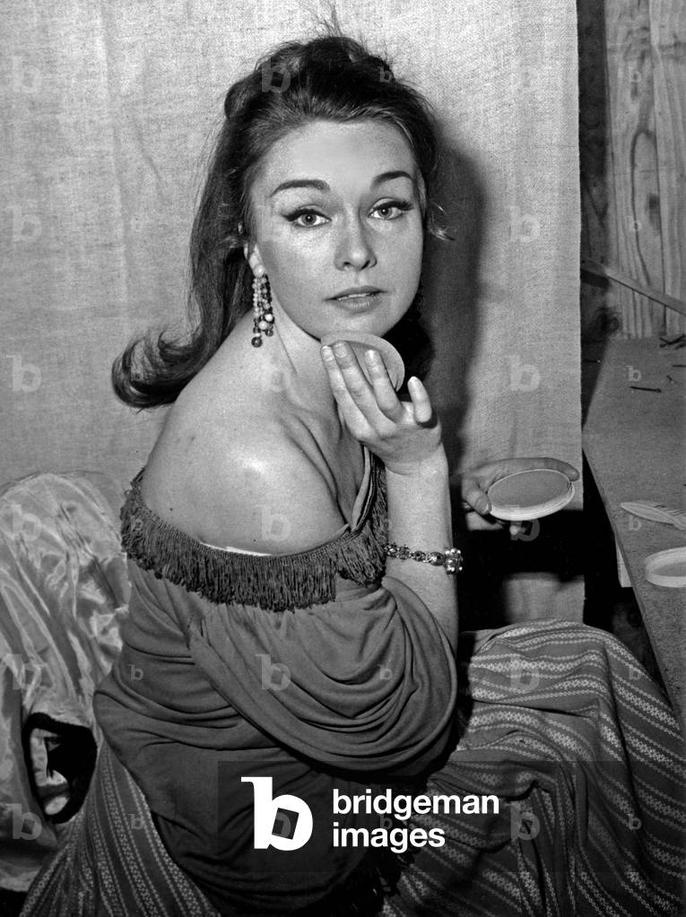 Francoise Danell Preparing Before A Repetition In The Court Of The Hotel De Sully “Les Fourebries De Scapin” De Moliere July 9, 1965 (b/w photo)