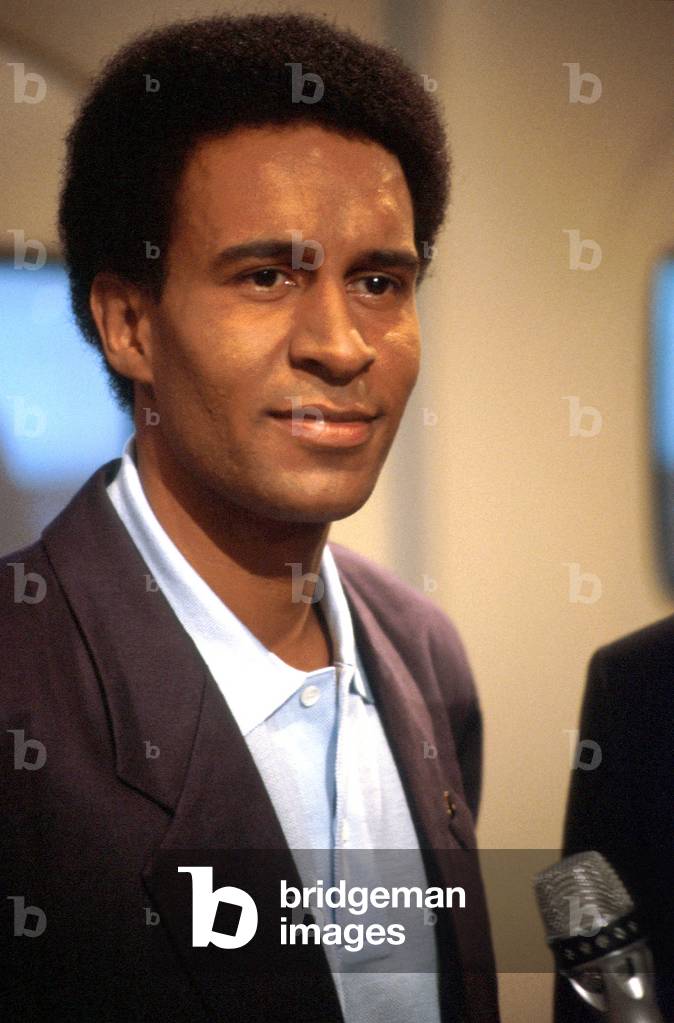 Harlem Desir, President of Association of Struggle Against Racisme, during TV Programme August 20, 1987 France (photo)