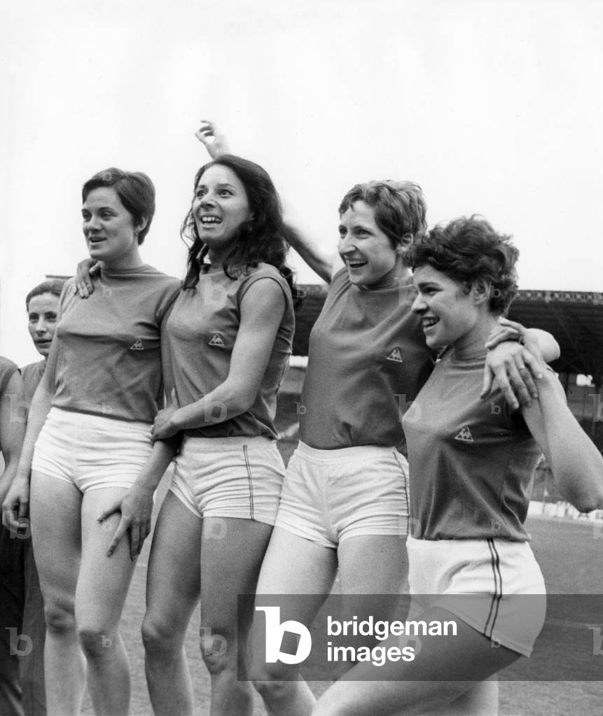 L-R : Eliane Jacq, Colette Besson (1946-2005), Nicole Duclos and Michele Mombet After They Beat The World Record For The 4 By 400 Metres Relay, July 7, 1969 (b/w photo)