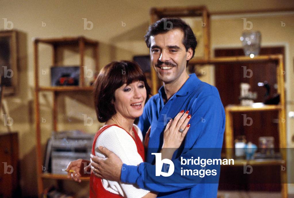 Serie Televisee Series Marie Pervenche Avec Daniele Evenou Et Xavier Saint Macary 1984-1990 (photo)