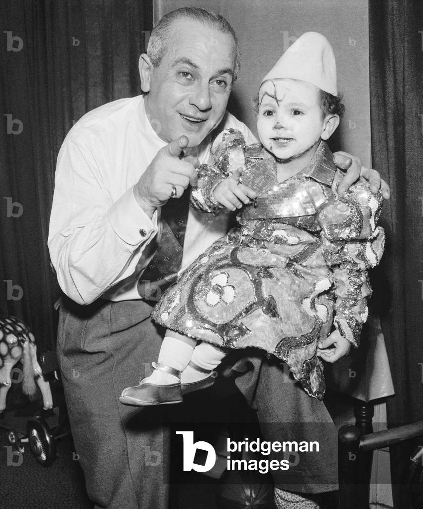 Pipo II, the youngest clown of the world (2 year sold), Paris, January 3, 1952 (b/w photo)