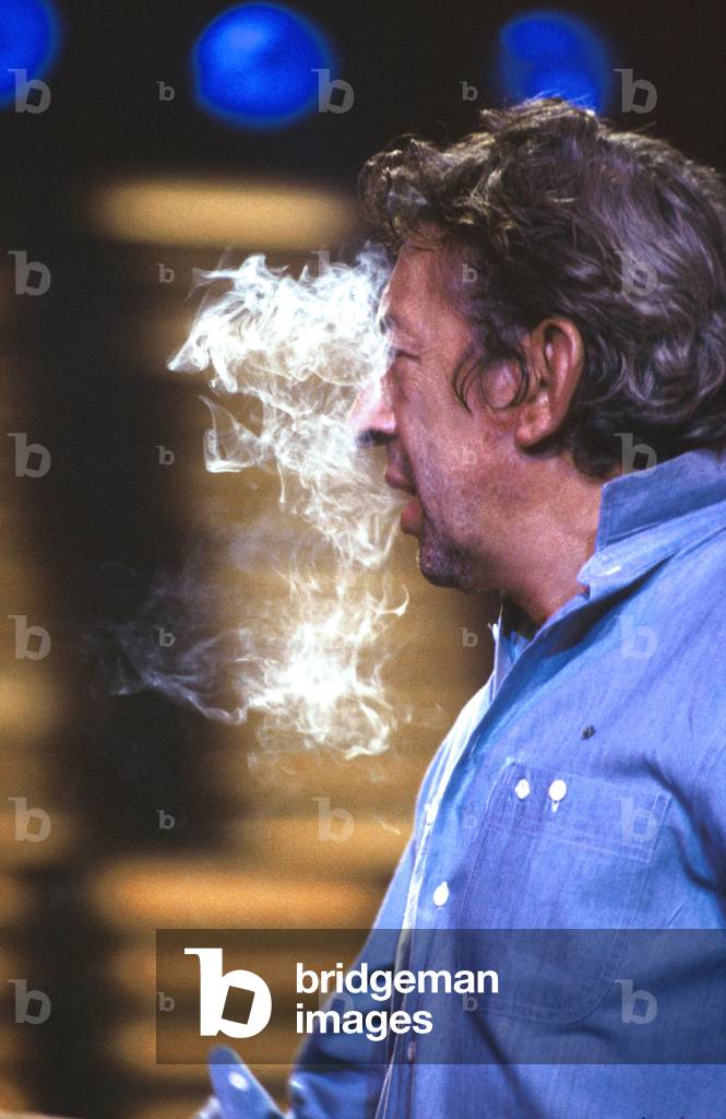 Serge Gainsbourg during Concert in Paris on September 20, 1985 (photo)