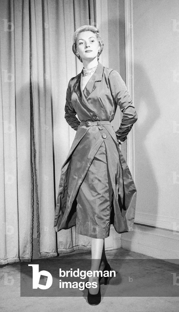 Molyneux fashion, Paris, October 25, 1950 (b/w photo)