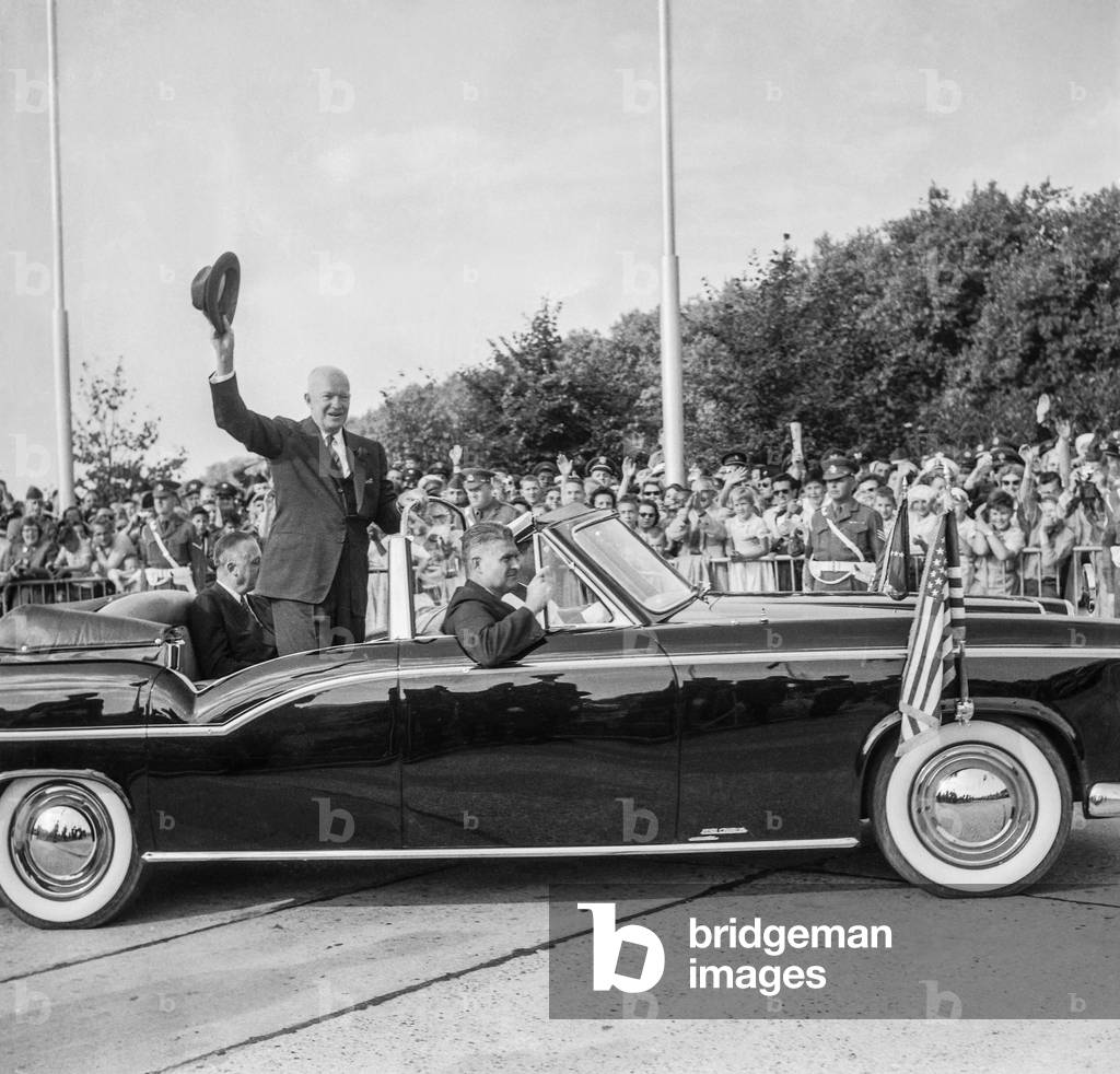 American president Dwight Eisenhower in Rambouillet, France, September 3, 1959 (b/w photo)