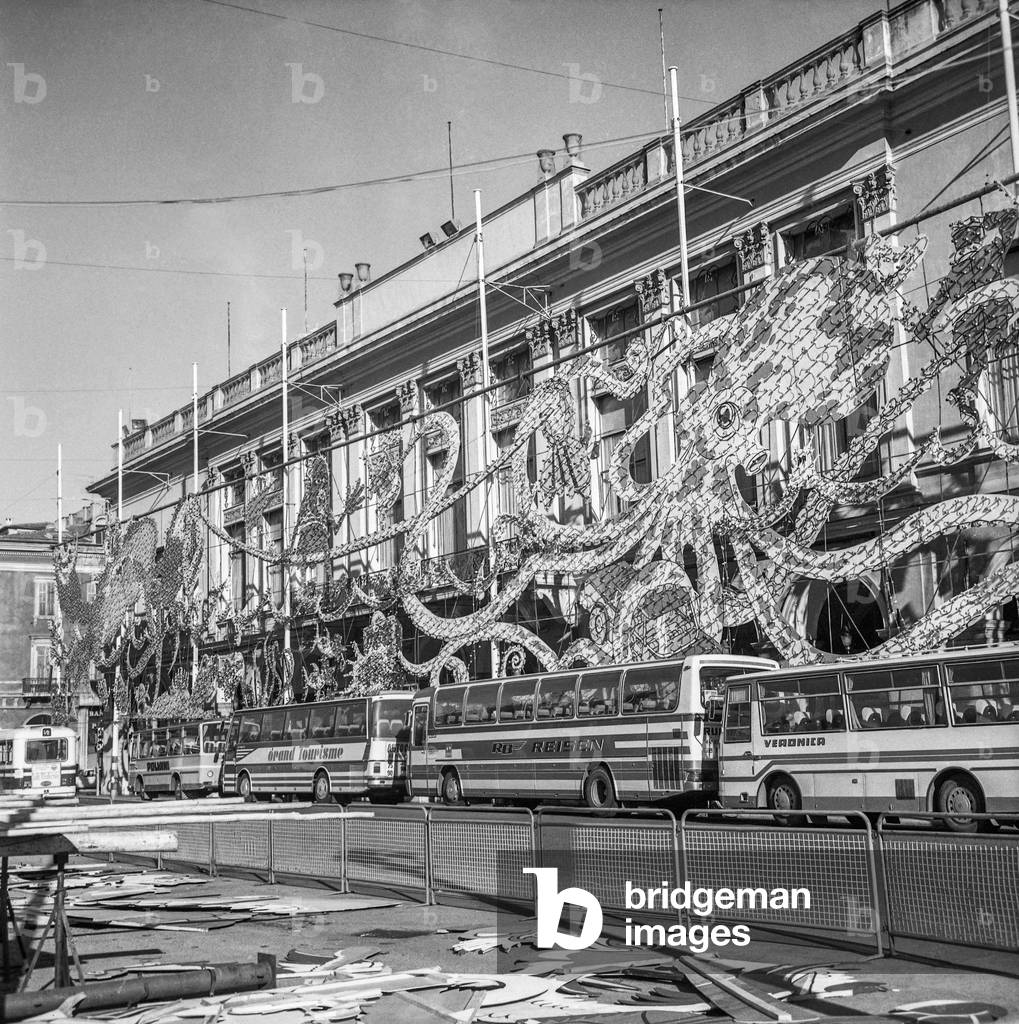 The decorations for Nice Carnival, here on the Place Massena, January 2, 1979 (b/w photo)