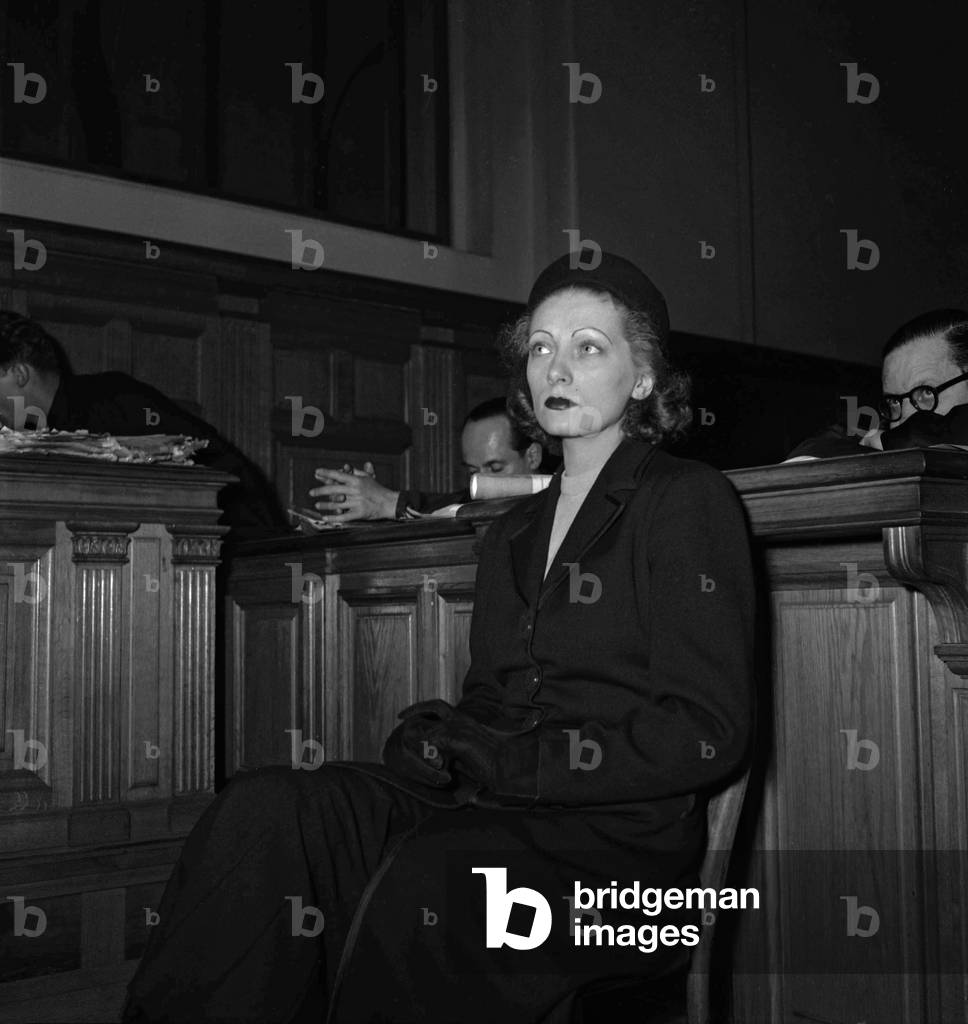 Trial of Dominique Fournier (1918-2002) Jean Gabin's wife, she's accused of suspicious relations with Germans during the war, May 23, 1949 (b/w photo)