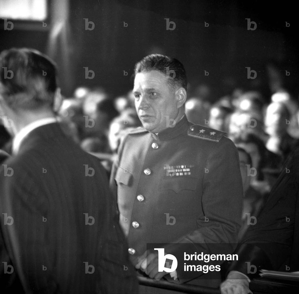 Trial of Victor Kravchenko in Paris January-April 1949 : Former Soviet Senior Civil Servant Victor Andreievitch Kravchenko Who Took Refuge in The Usa here Sue Communist Newspaper Les Lettres Francaises For Libel (b/w photo)