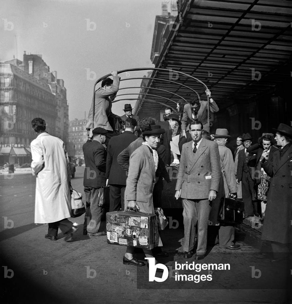 Sncf on Strike : Truck Used As Public Transport at Montparnasse Station in Paris, September 24, 1948 (b/w photo)