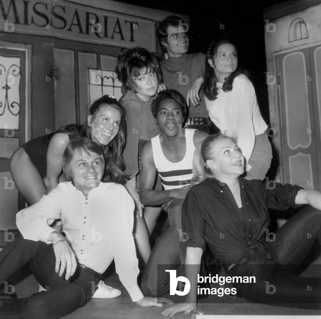 Rehearsal in A Parisian Theatre For TV Programme : Claude Francois Et Line Renaud (Foreground), Noelle Noblecourt and Victor Upshaw (C), L-R : Regine, Dominique Walter and Christine Delaroche, June 13, 1973 (b/w photo)