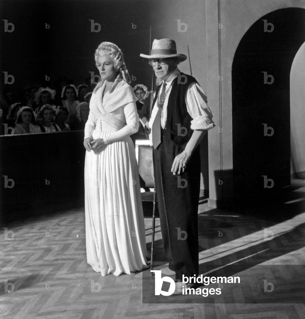 Director Sacha Guitry With Is Wife Lana Marconi (As Marieantoinette) on Set of Film If Paris Were Told To Us September 6, 1955 (b/w photo)