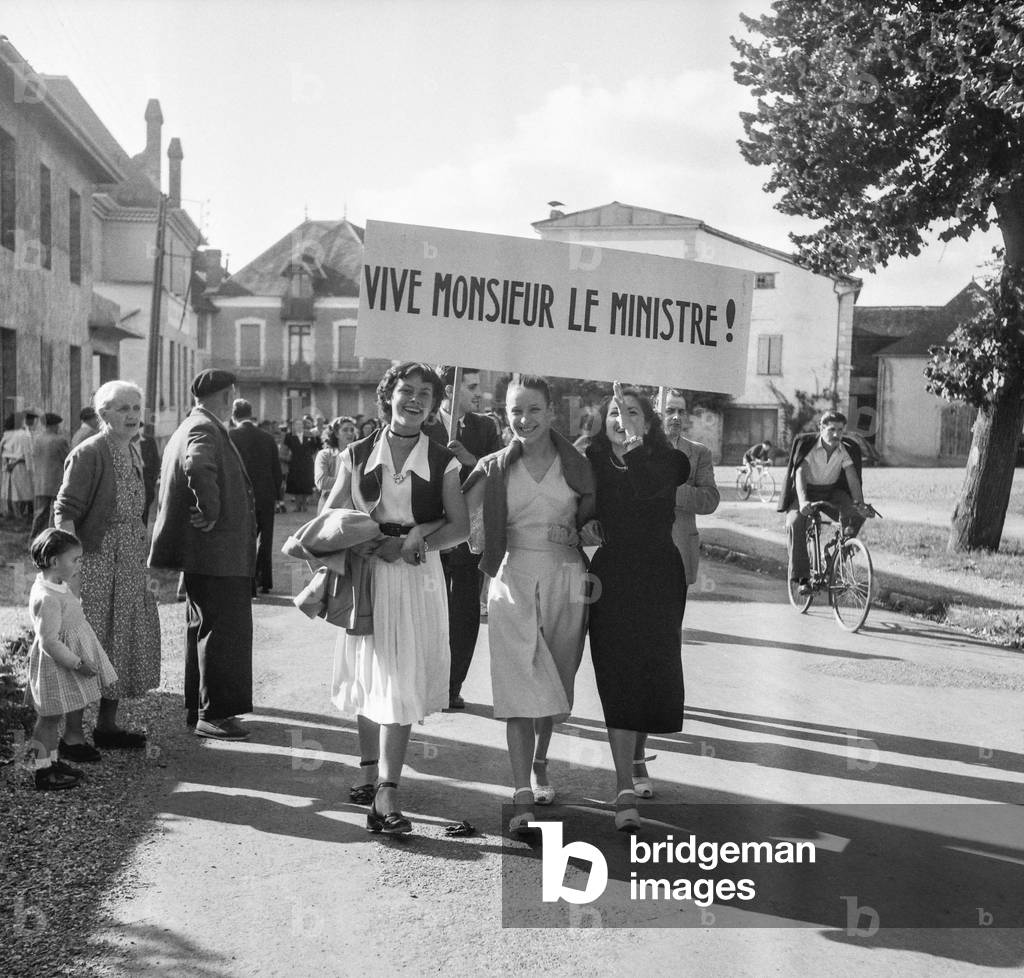 Demonstration in Mauleon (Pyrenees-Atlantique, south of France) to have a bus service, September 1951 (b/w photo)