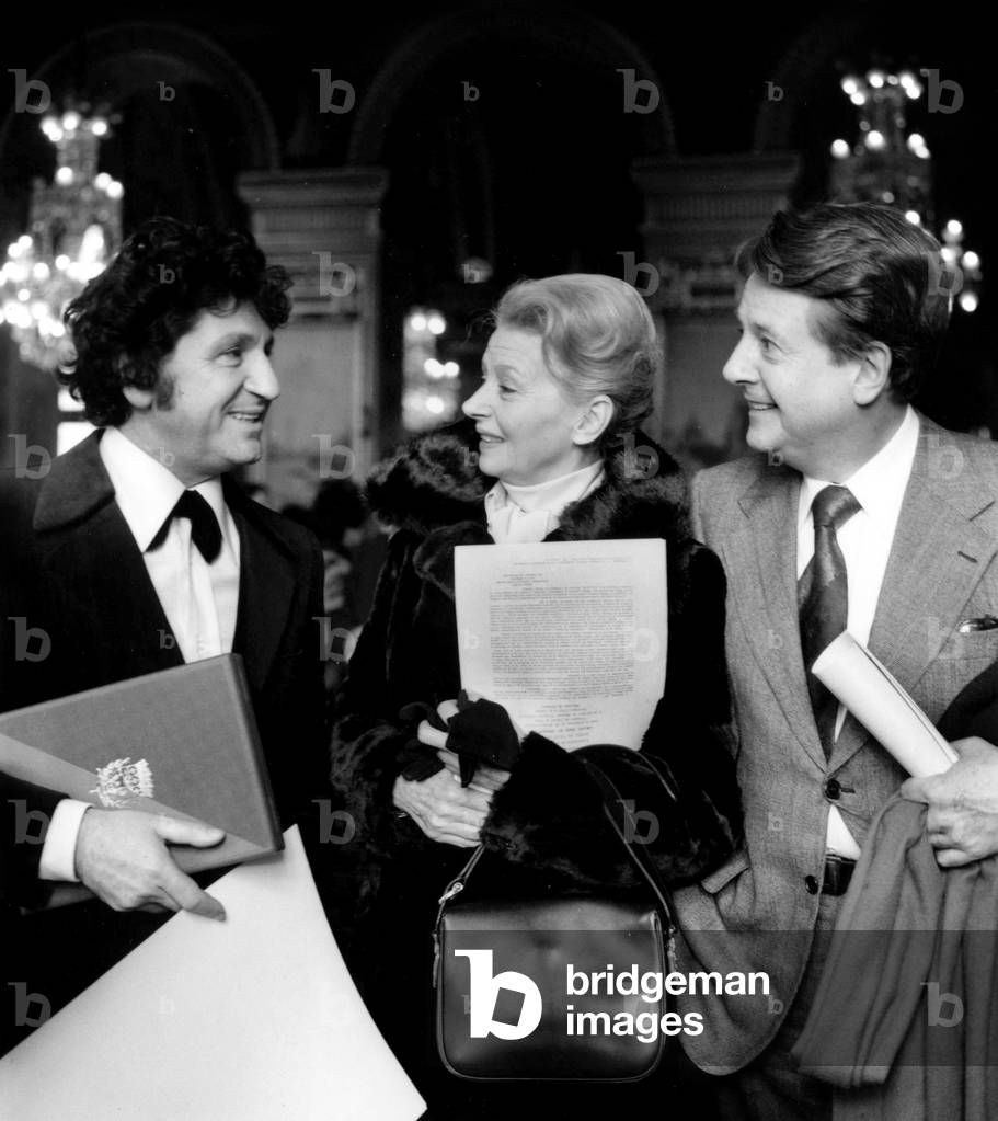 Singer Marcel Mouloudji (L) Won Song Prize For his Recording of Jacquesprevert'S Texts, here With Actors Simone Valere and Jean Desailly in Paris Town Hall January 28, 1977 (b/w photo)
