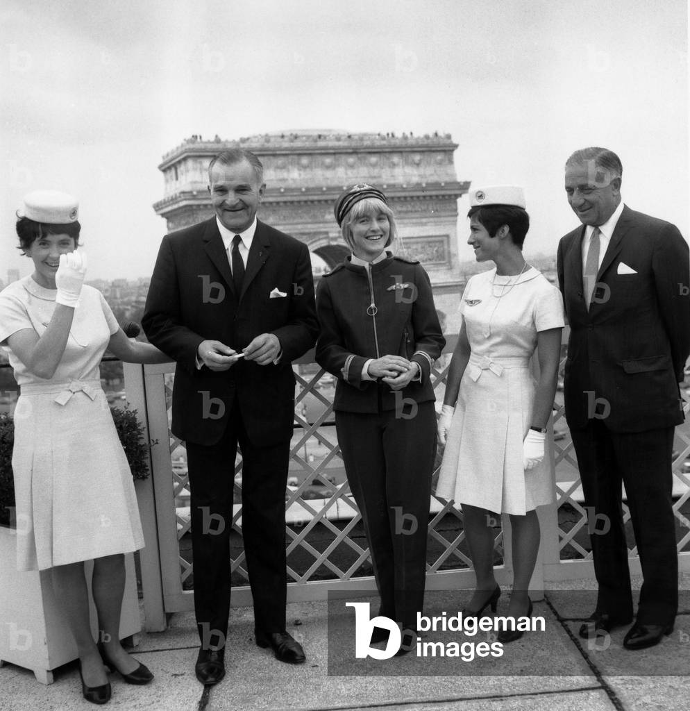 He Arc De Triomphestewardess, Admiral Hebrard (Chairman of Air Inter Flying Company), J. Dubut, Stewardess and Marcel Bleustein Blanchet June 28, 1967 in Front of Arch of Triumph (b/w photo)
