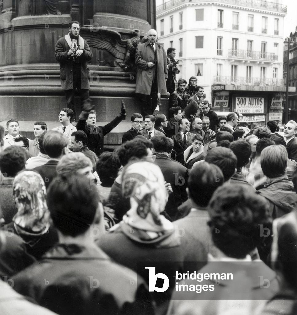 Demonstration in Paris on November 1St, 1961 For End of War in Algeria : Edouard Depreux President of Psu (Unified Socialist Party) on The Pedestal of The Statue on 