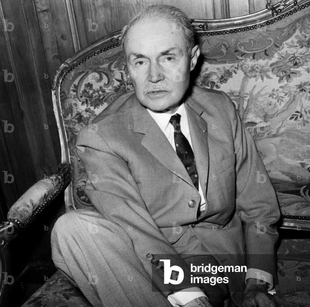 Maurice Genevoix during A Cocktail Given at Restaurant La Tour D'Argent, Paris, June 16, 1966 (b/w photo)