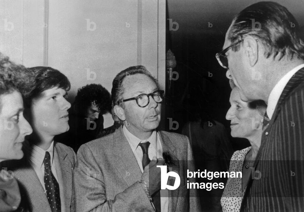 Roland Peugeot and his Son Eric Speaking With Jacques Chirac, Mayor of Paris, October 7, 1983 (b/w photo)