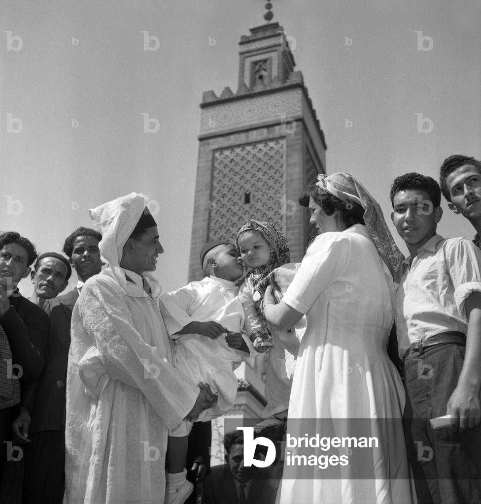 The end of the Ramadan at the Paris Mosque, July 27, 1949 (b/w photo)