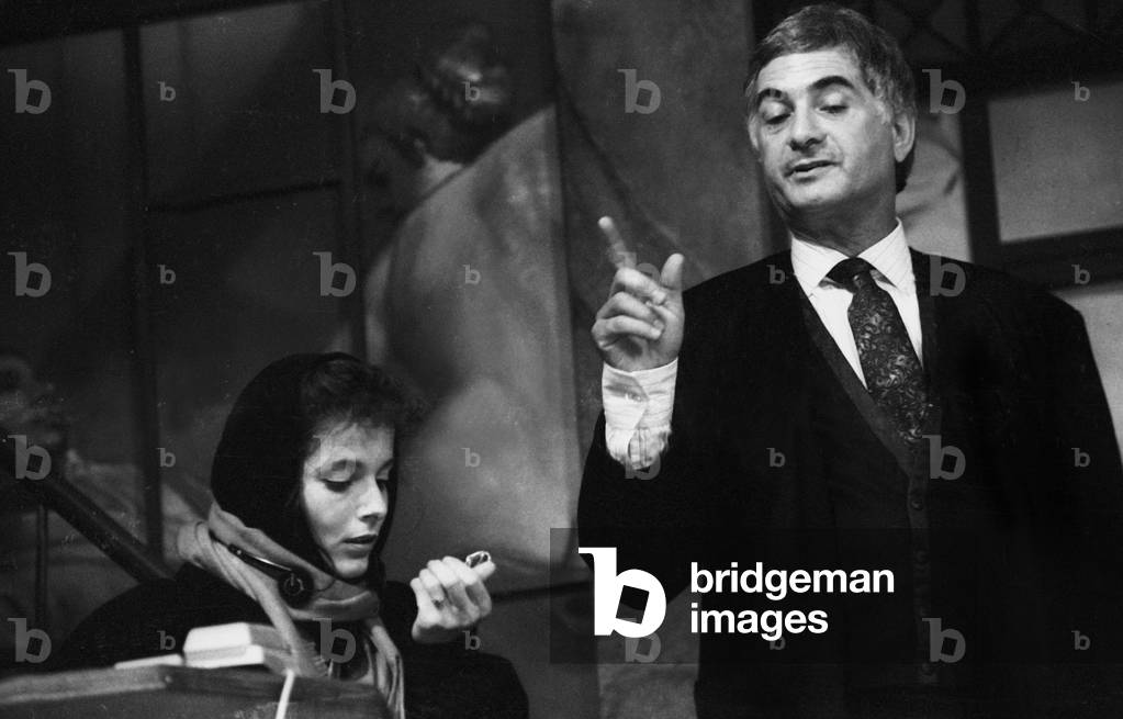 Cx18999 Jean Claude Brialy And Francoise Dorner In The Piece De Theatre Le Negre October 3, 1986 (b/w photo)