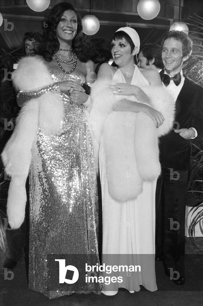 Marisa Berenson, Liza Minnelli and Joel Grey at Premiere of 