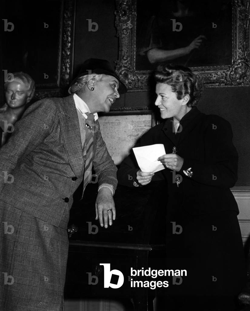 Annabella Et Jeanne Delvair Neg:5468Pl (b/w photo)