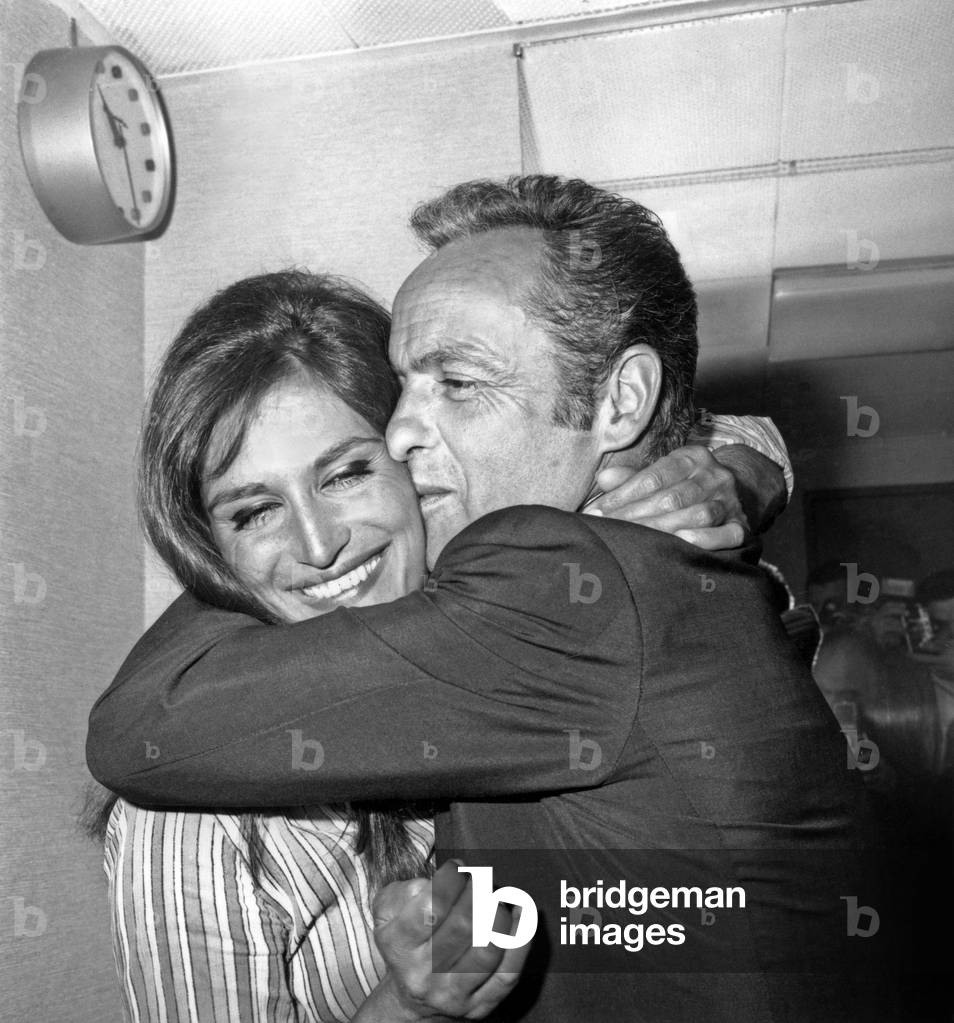 Guy Lux and Dalida June 9, 1967 (b/w photo)