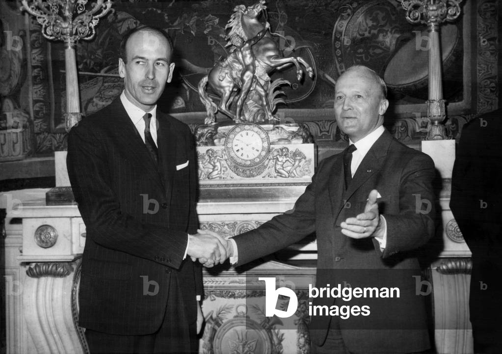 Transfer of Power Between Wilfrid Baumgartner and Valery Giscard D'Estaing, New French Finances Minister, Paris at The Finance Ministry, on January 19, 1962 (b/w photo)