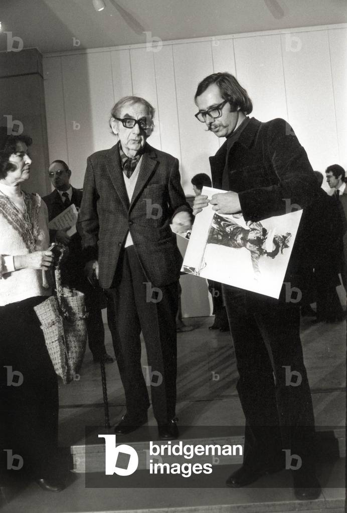Man Ray Exhibition in Paris on January 6, 1972 : Man Ray (C) (b/w photo)