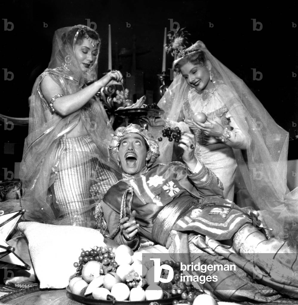 Jacqueline Noel Zappy Max Et Colette Rippert Dans Le Film Faites-Moi Confiance Le 17 Decembre 1953 Neg:85669 (b/w photo)