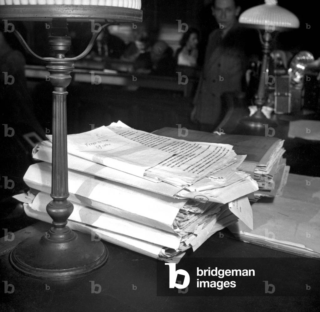 Trial of Victor Kravchenko in Paris January-April 1949 : Former Soviet Senior Civil Servant Victor Andreievitch Kravchenko Who Took Refuge in The Usa here Sue Communist Newspaper Les Lettres Francaises For Libel (b/w photo)