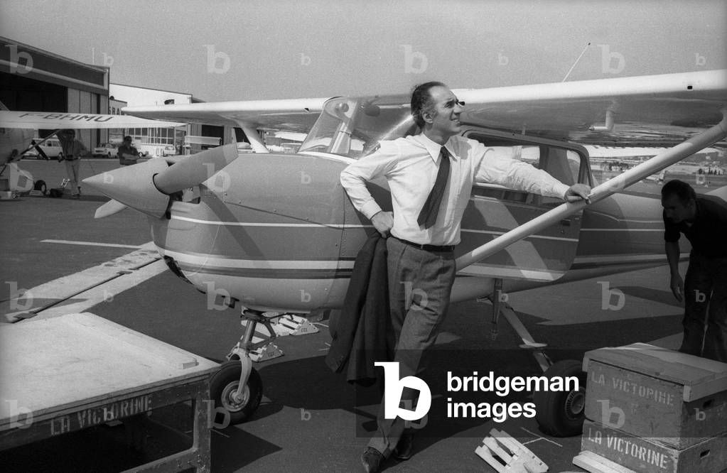 L'acteur français Michel Piccoli sur le tournage du film d'AlainCavalier « Heartbeat » à Saint Tropez le 21 juin 1968