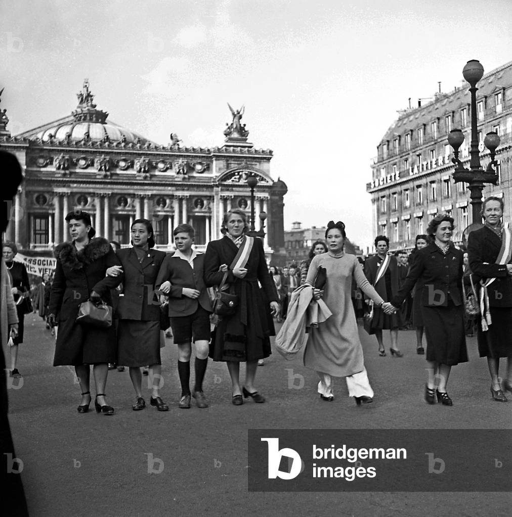 Women'S Parade in Paris (