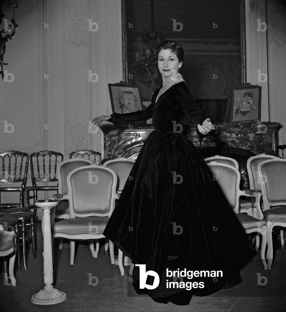 Dancer Zizi Jeanmaire at Dior's, Paris, September 15, 1949 (b/w photo)