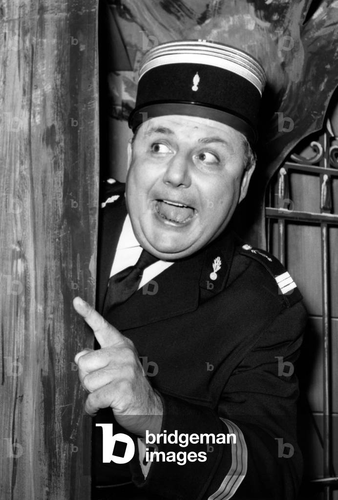 At the Theatre Tonight “Assassins And Associes” By Robert Thomas With Pierre Doris In The Role Of Captain Of Gendarmerie Cesar Colombani April 19, 1970 Neg: C19280 (b/w photo)